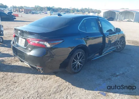 2022 Toyota Camry Se z USA, uszkodzony, nr VIN 4T1S11AK2NU683150